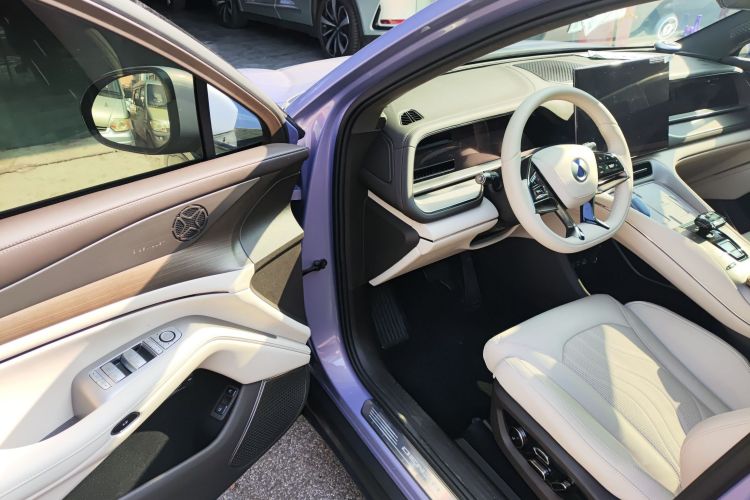 Used Denza N7 2025 702 Intelligent Driving Dual-Laser Luxury Edition
