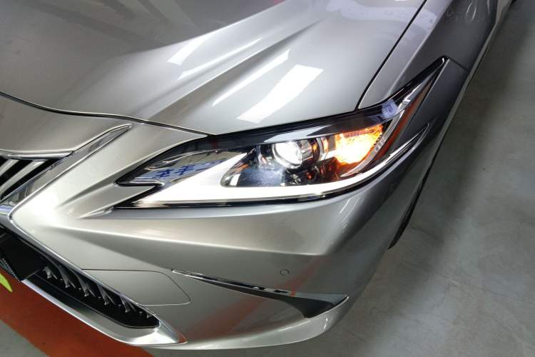 Used Lexus ES 2020 200 Excellence Edition