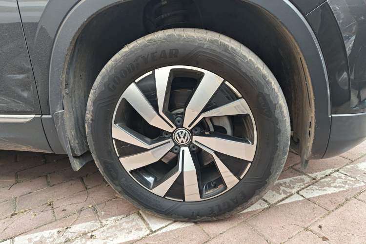 Used Volkswagen Tayron 2021 330TSI Two-Wheel Drive 30th Anniversary Edition