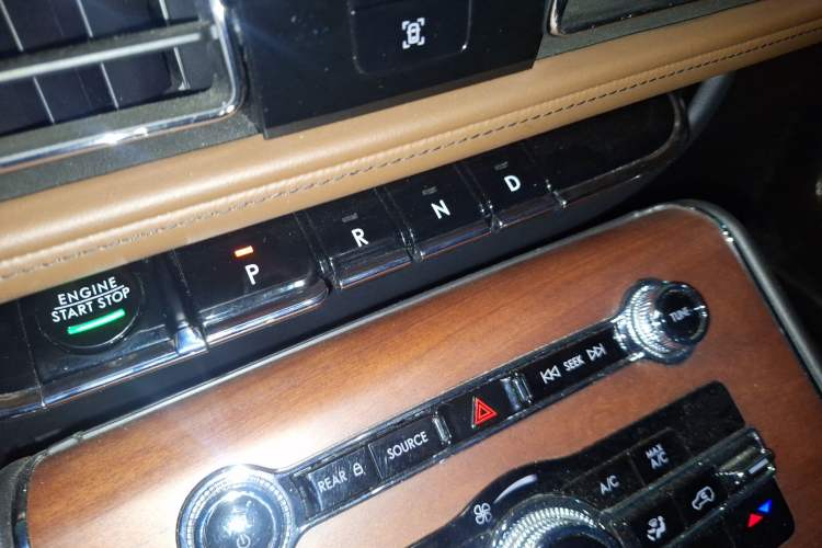 Used Lincoln Aviator 2021 3.0T V6 Four-Wheel Drive Zunya Edition