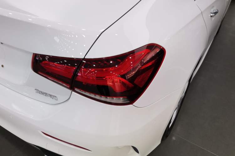 Used Mercedes-Benz A-Class 2022 Restyled A 200 L Sport Sedan Fashion Version