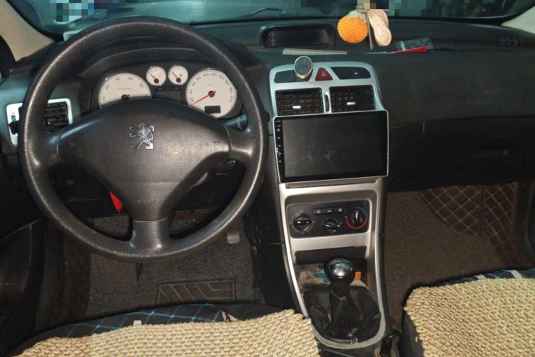 Used Peugeot 307 2010 Sedan 1.6L Manual Comfort Edition