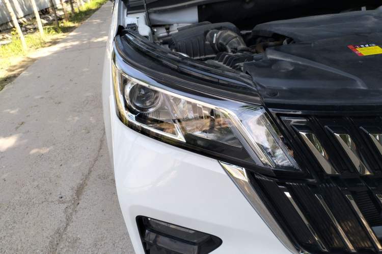 Used Wuling Jiachen 2022 1.5T CVT Smart Luxury Version
