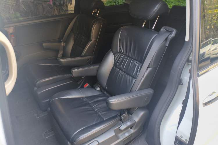 Used Honda Odyssey 2015 2.4L Smart Edition
