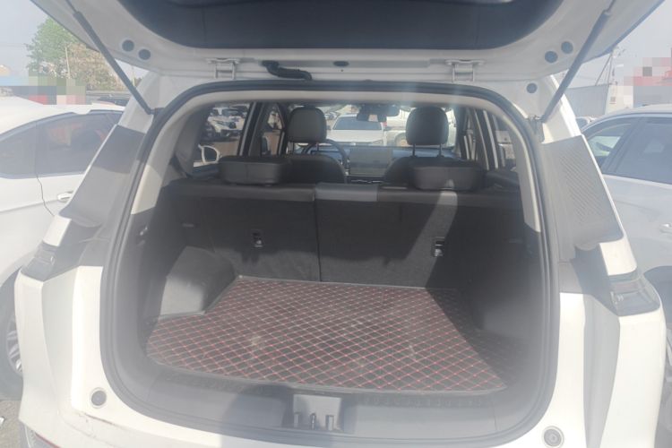 Used AION Y 2023 Plus 510 Smart Edition Trunk