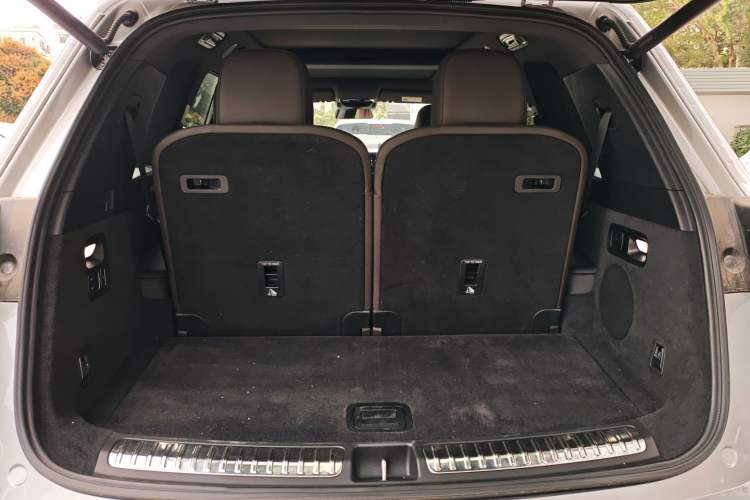 Used Li Auto L8 2023 Pro Model
