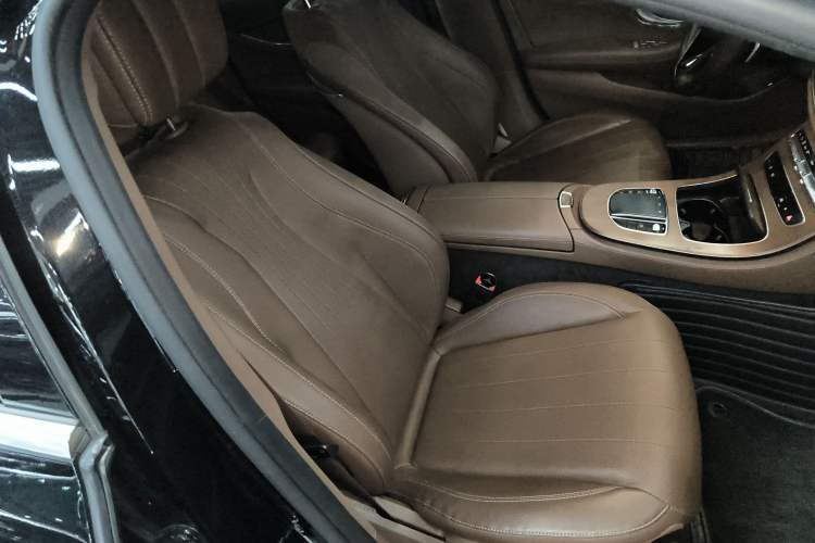 Used Mercedes-Benz E-Class 2021 Facelift E 300 L Stylish Edition
