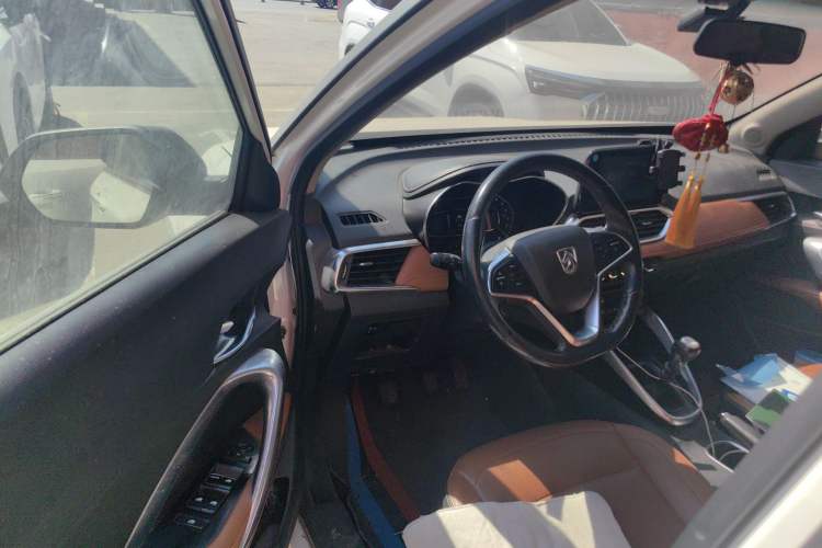 Used Baojun 510 2017 1.5L Manual Luxury Model
