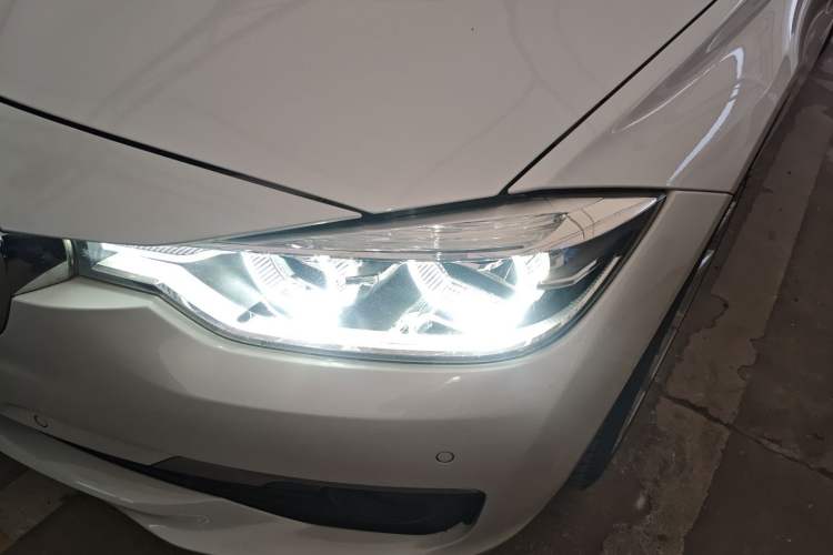 Used BMW 3 Series 2018 320Li Fashion Model
