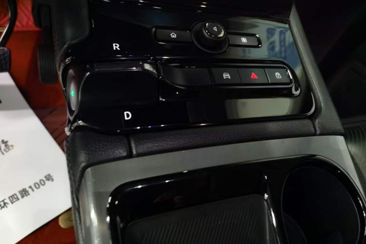 Used Nio ES8 2018 355 km Base Version 7-Seater Edition
