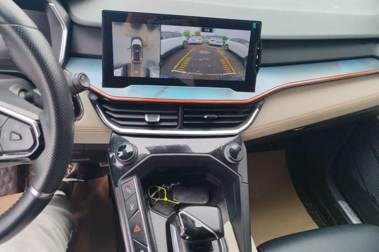 Used Lynk & Co 06 2020 1.5T YAO Halo Audio And AC Panel