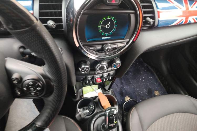 Used MINI 2018 1.5T ONE PLUS
