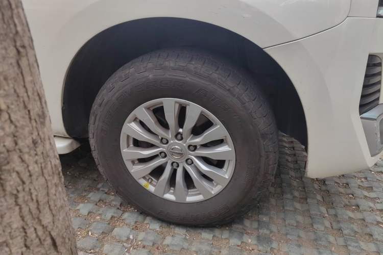 Used Nissan Patrol 2018 4.0L LinkedIn Edition
