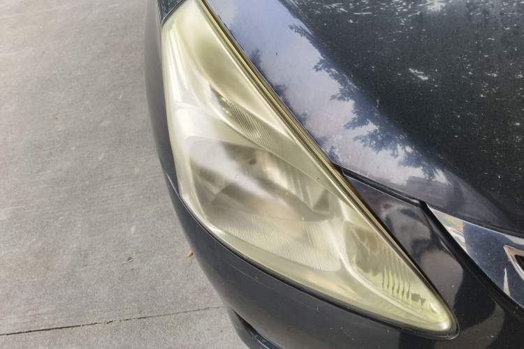 Used Nissan Tiida 2011 1.6L CVT Comfort Model
