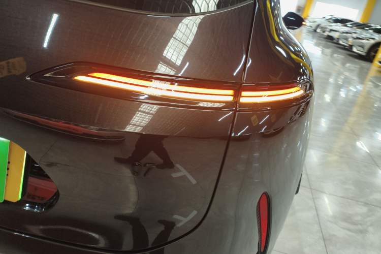 Used Avatr 07 2024 Max Extended-Range Edition Exterior 3