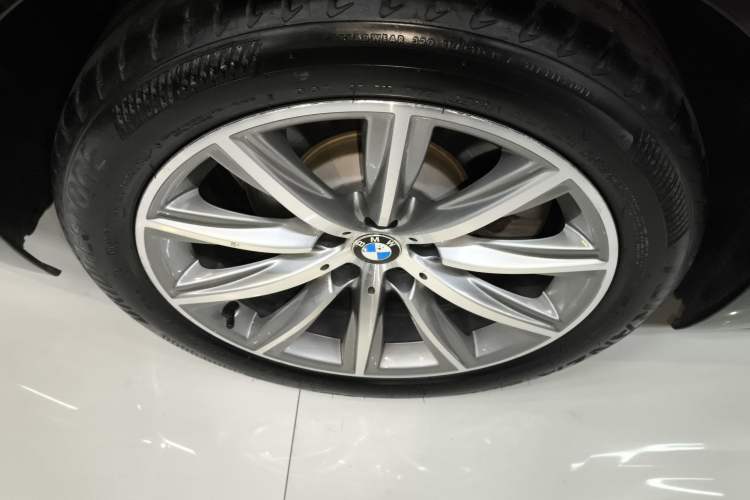 Used BMW 5 Series 2018 528Li Launch Special Edition
