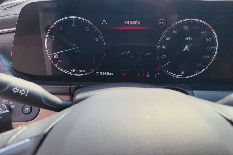 Used Buick GL8 2021 ES Land Cruiser 653T Luxury Edition
