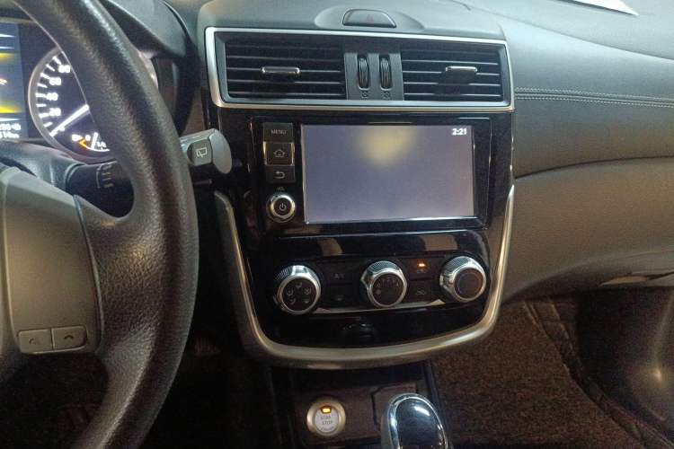 Used Nissan Tiida 2016 1.6L CVT Smart Drive Edition
