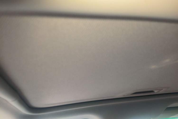 Used Buick GT 2019 18T Automatic Connected Elite Model China V Standard Headliner