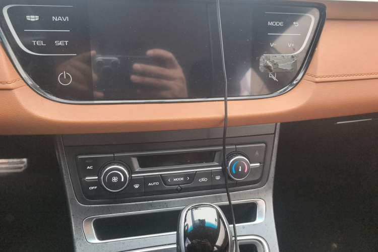 Used Geely Auto Vision S1 2018 1.4T CVT Fengchi Model