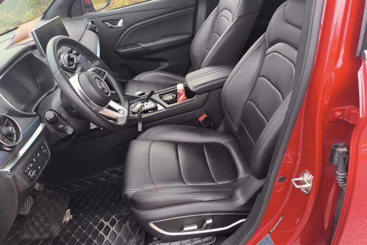 Used Dongfeng Fengon E3 2019 EVR Range-Extended Smart Model
