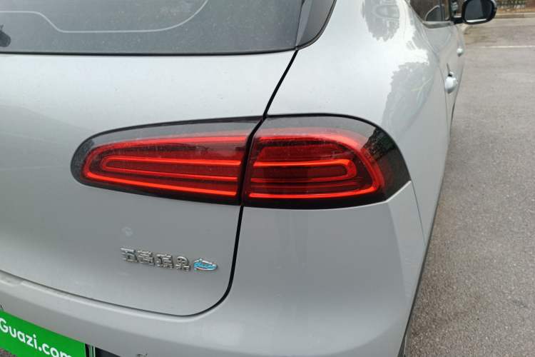 Used Wuling Bingo PLUS 2024 401 km Range 5-Seater Version