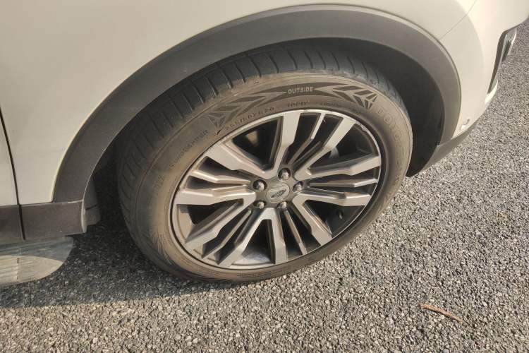 Used Ford Explorer 2017 3.5T Platinum Edition
