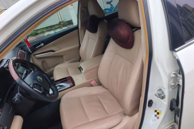 Used Toyota Camry 2012 2.5G Luxury Edition
