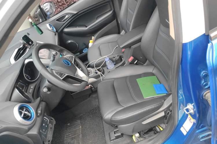 Used BYD Yuan New Energy 2018 EV360 Smart Connected Cool Model Left Front Seat