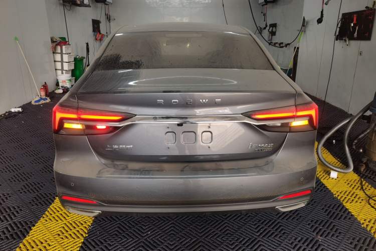 Used Roewe i6 MAX 2020 300TGI Automatic "Swell Cool Smart Drive" Edition Rear