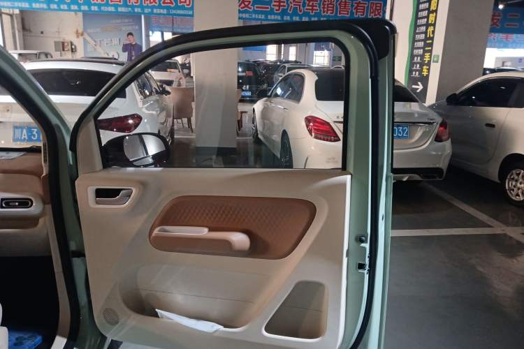 Used Wuling Hongguang MINIEV 2024 3rd Generation 215km Youth Edition