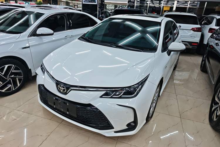 Used Toyota Corolla 2024 1.8L Smart Electric Hybrid Dual-Engine Elite Edition