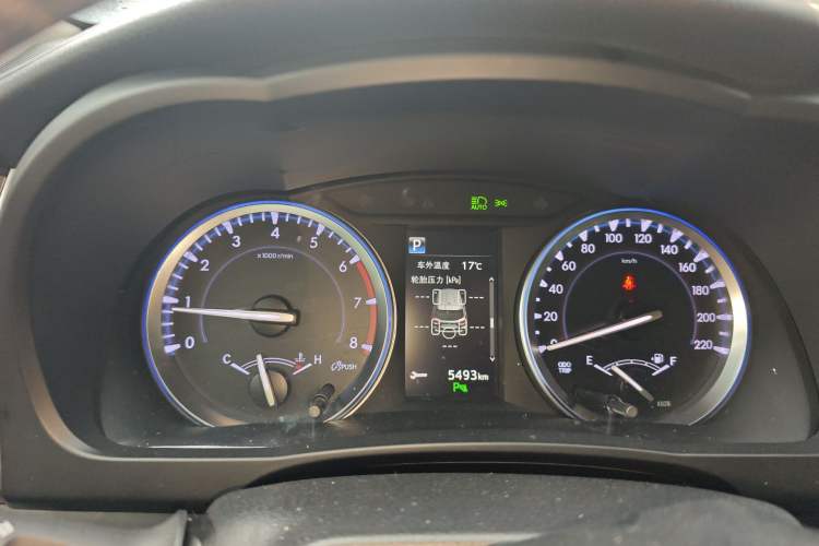 Used Toyota Highlander 2018 2.0T Four-Wheel Drive Luxury Version 7 Seats China VI Standard Instrument Cluster