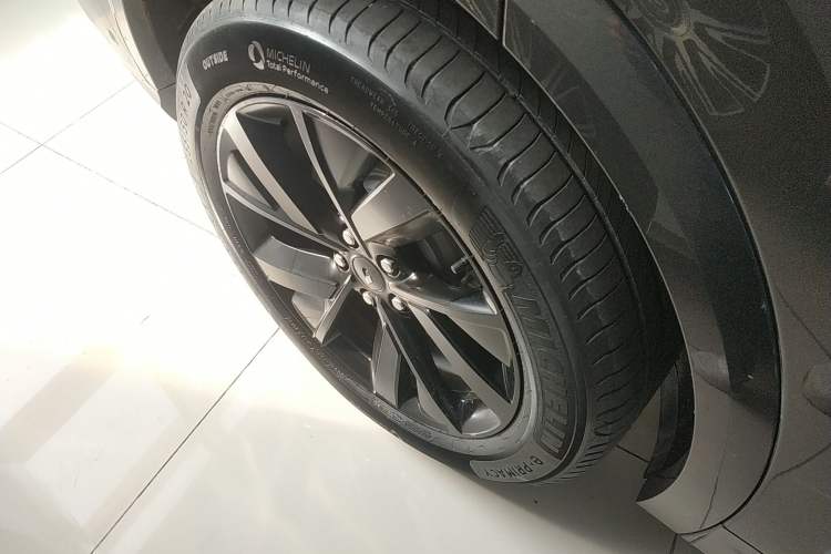 Used Li Auto L7 2023 Air model
