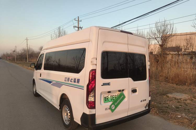 Used JMC E Fushun 2025 Model, Open Window Version, 53.58 kWh, Mid-axle, Mid-roof
