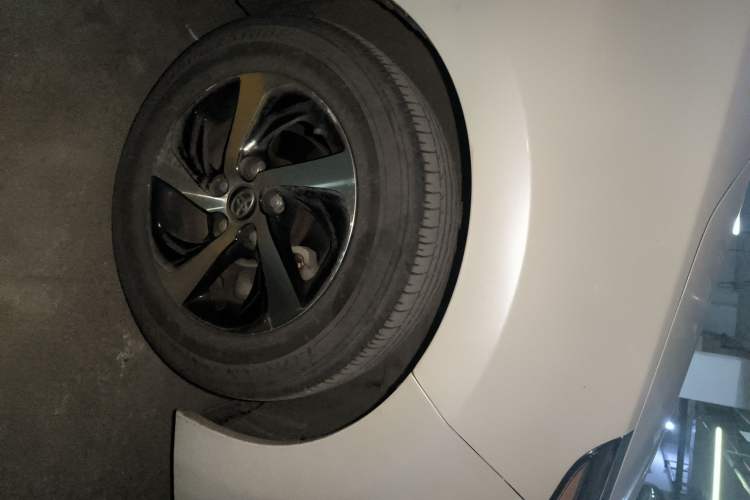 Used Toyota Levin 2018 185T CVT Luxury Edition China V Standard Right Front Wheel Hub