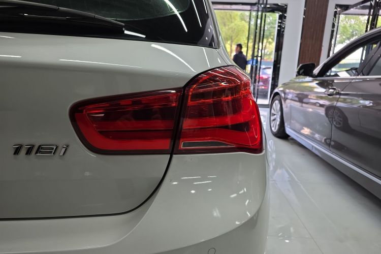 Used BMW 1 Series 2015 118i Leading Model