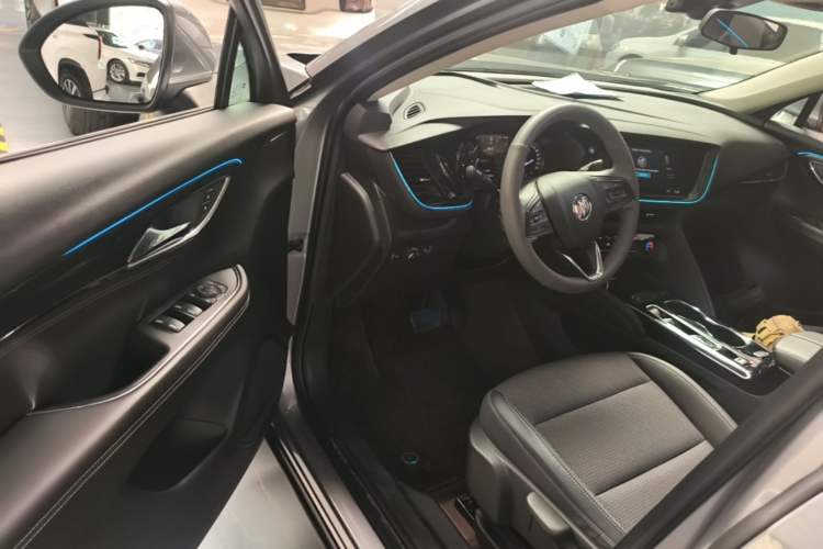 Used Buick Envision 2022 Facelift Encore S 552T Two-Wheel Drive Elite Model
