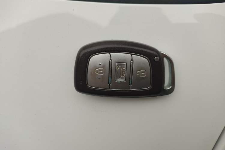 Used Hyundai Elantra (6th Generation / Lingdong) 2019 1.5L CVT ZhiXuan – Elite Version Vehicle Key