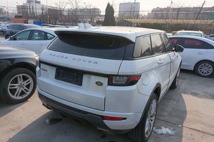 Used Land Rover Range Rover Evoque 2018 240 PS HSE DYNAMIC All-Wheel Drive Edition