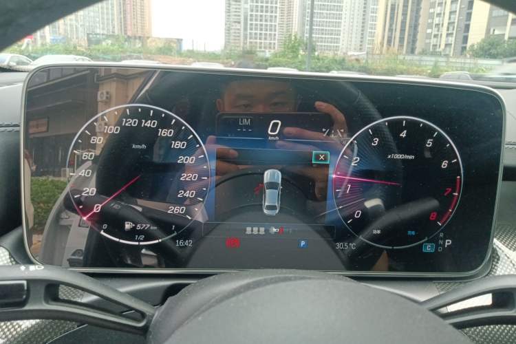 Used Mercedes-Benz C-Class 2023 Second Facelift C 260 L Starry Night Sports Edition Instrument Cluster