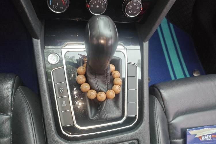 Used Volkswagen Magotan 2018 330TSI DSG Advanced Model Gear Lever