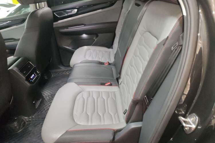 Used Volkswagen Teramont X 2021 380TSI Four-Wheel Drive Prestige Flagship Edition Left Rear Seat