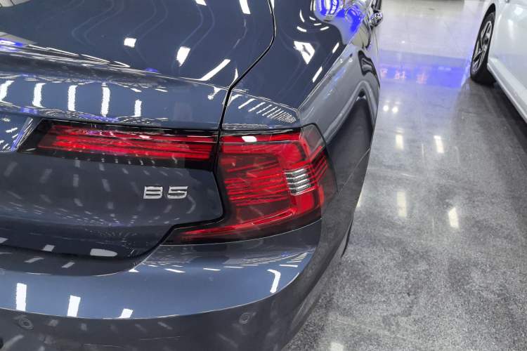 Used Volvo S90 2024 B5 Zhiyi Luxury Edition