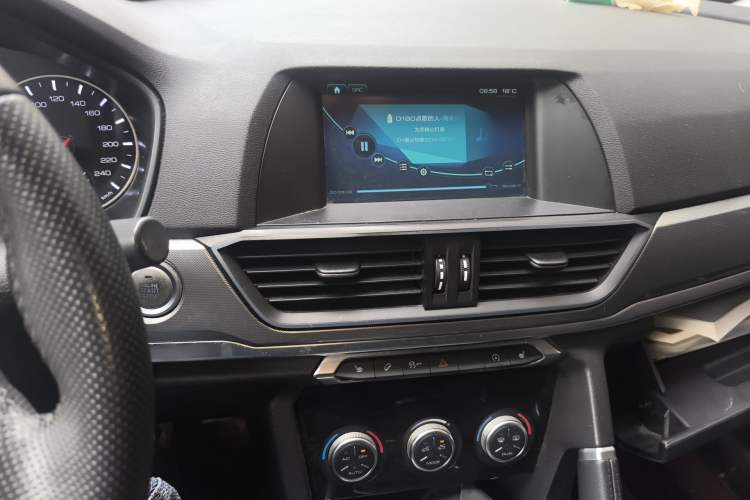 Used Haval H6 2018 Sport Edition 1.5T Manual Two-Wheel Drive Elite Model China V Standard