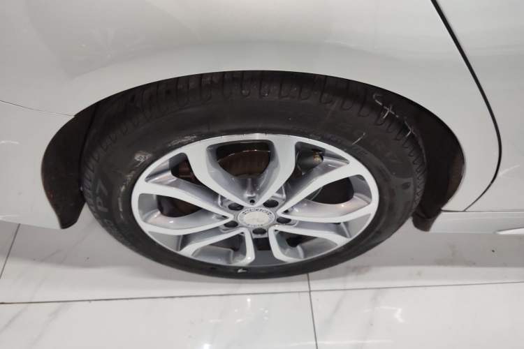 Used Mercedes-Benz C-Class 2015 C 200 L Sport Edition