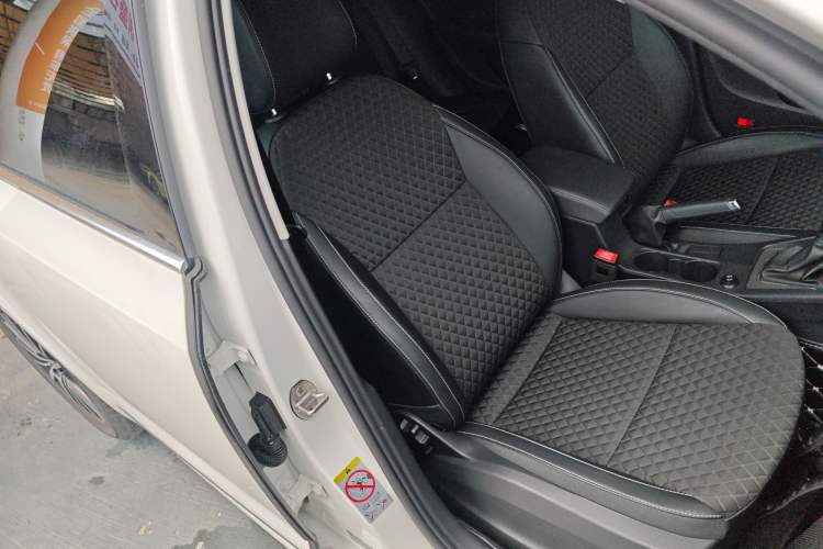 Used Skoda Octavia 2019 1.5L Automatic Luxury Edition Right Front Seat