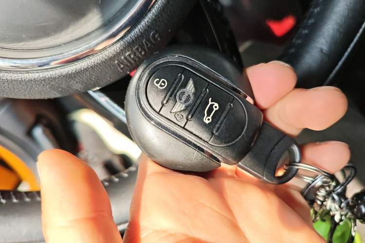 Used MINI 2014 1.2T ONE