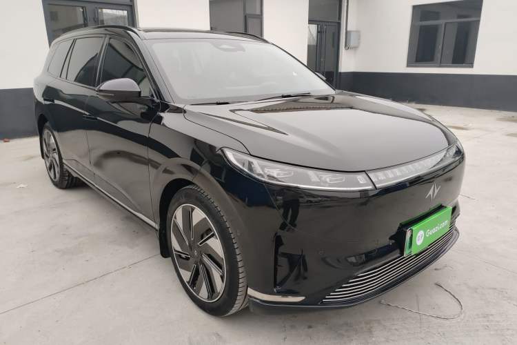 Used Dongfeng eπ eπ008 2024 210Max Range-Extended Version 6 Seats