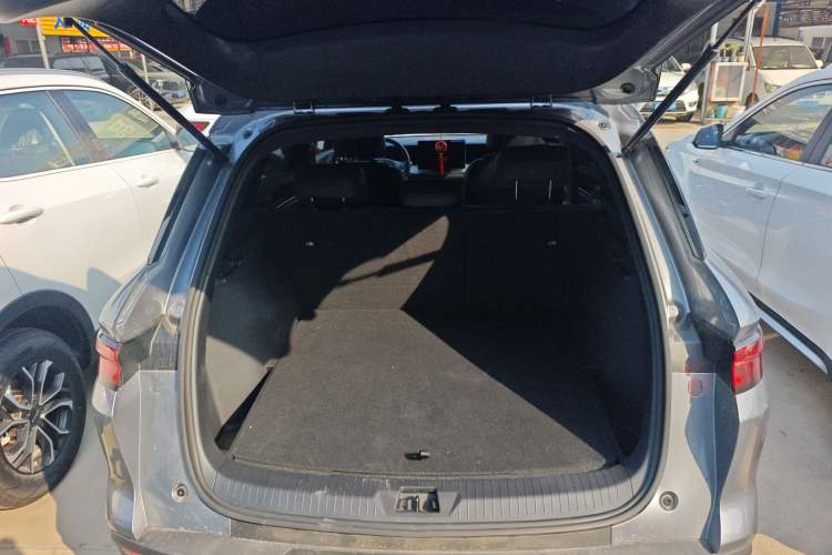 Used BYD Song Pro New Energy 2026 Model DM-i 133KM Progressive Version Trunk